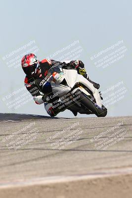 media/Mar-22-2024-CRA (Fri) [[bb9f5c8ff7]]/Trackday 1/1120am (Outside Grapevine)/